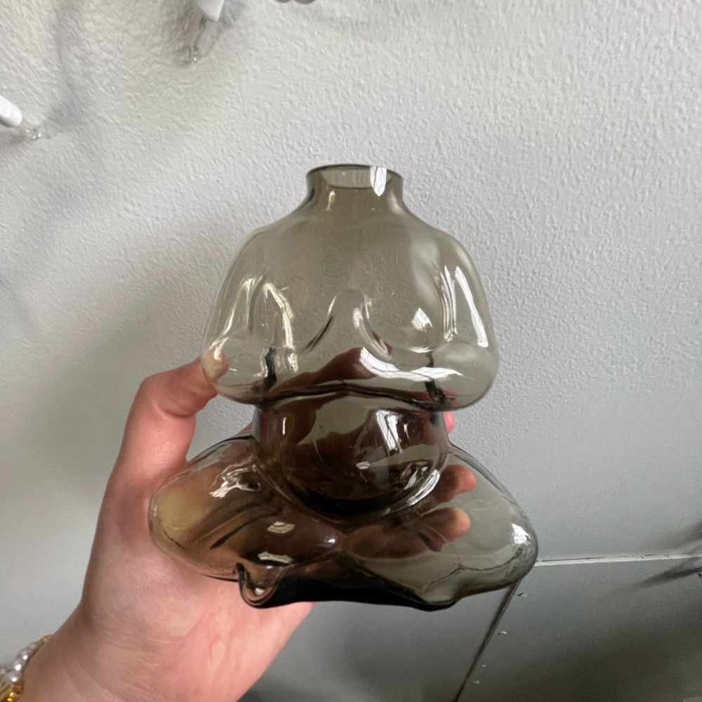 Naked body glass decor